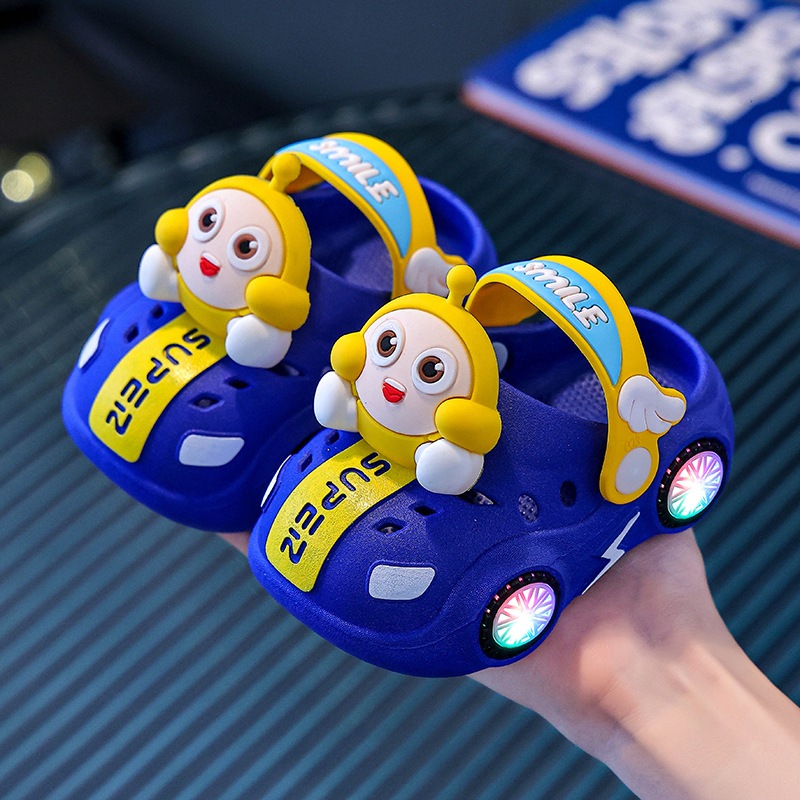 Babuche Infantil LED Sandálias Infantis Meninos e Meninas Chinelos Luminosos à prova d'água para Carros